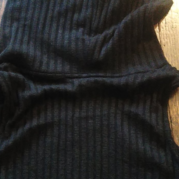 Black Polo Tank Size M - Picture 2 of 3